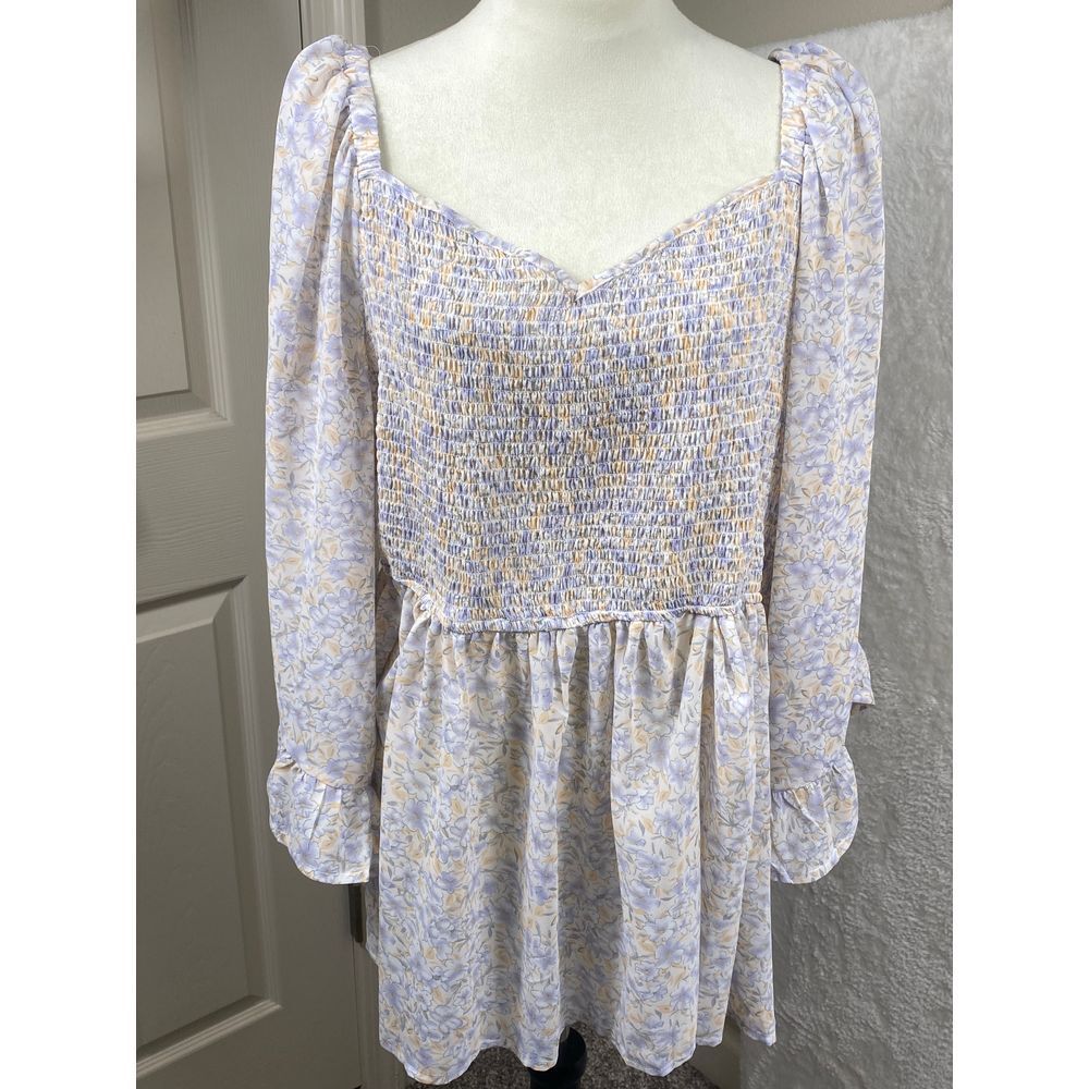 Hayden Floral Smocked Bodice Puff Sleeve Cottagecore Prairie Style Top
2XL NWT